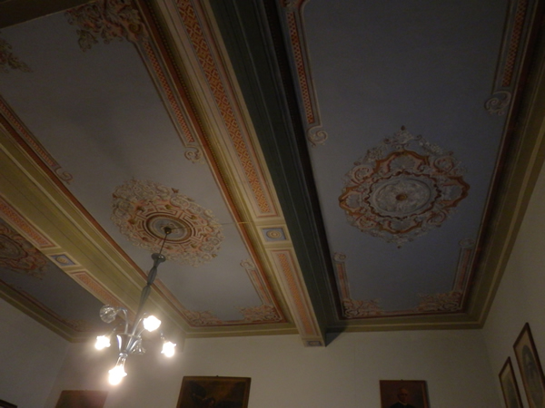 bibioteca_soffitto.jpg bibioteca_soffitto.jpg