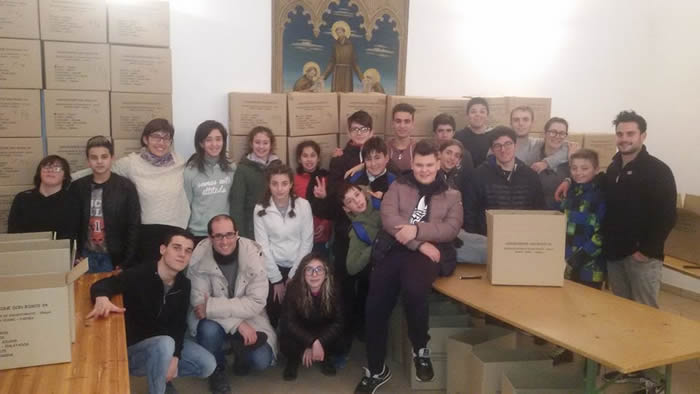 raccolta_viveri_foto.jpg