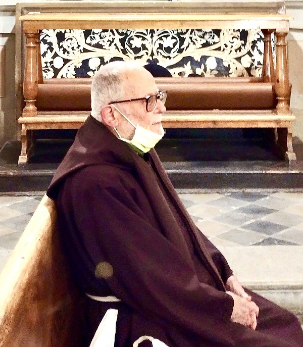 padre_giovanni.jpg